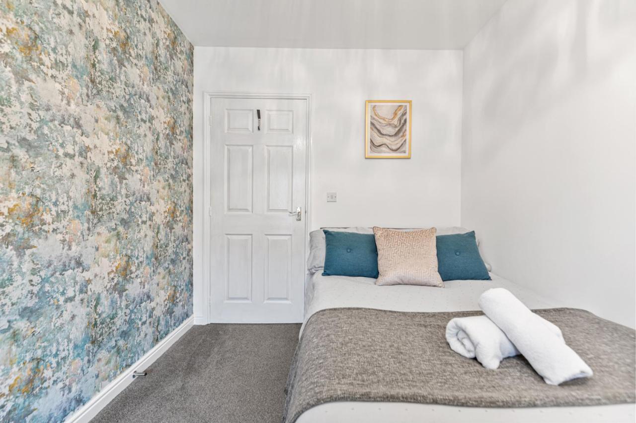 Silver Stag Properties, Modern 2 Bedroom House Thringstone Exteriör bild